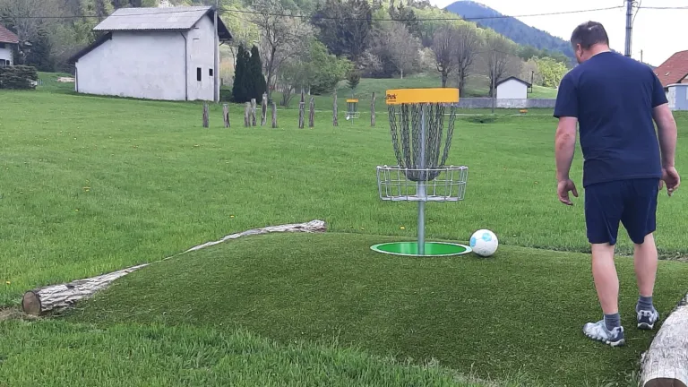 Povabilo k oddaji ponudbe za Multigolf  Povabilo k oddaji ponudbe za Multigolf