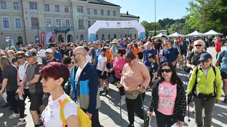 Pohod prijateljstva – 2 mesti, 1 srce
